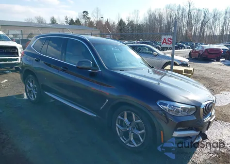 2021 BMW X3 xDrive30I z USA, uszkodzony, nr VIN 5UXTY5C00M9G76160
